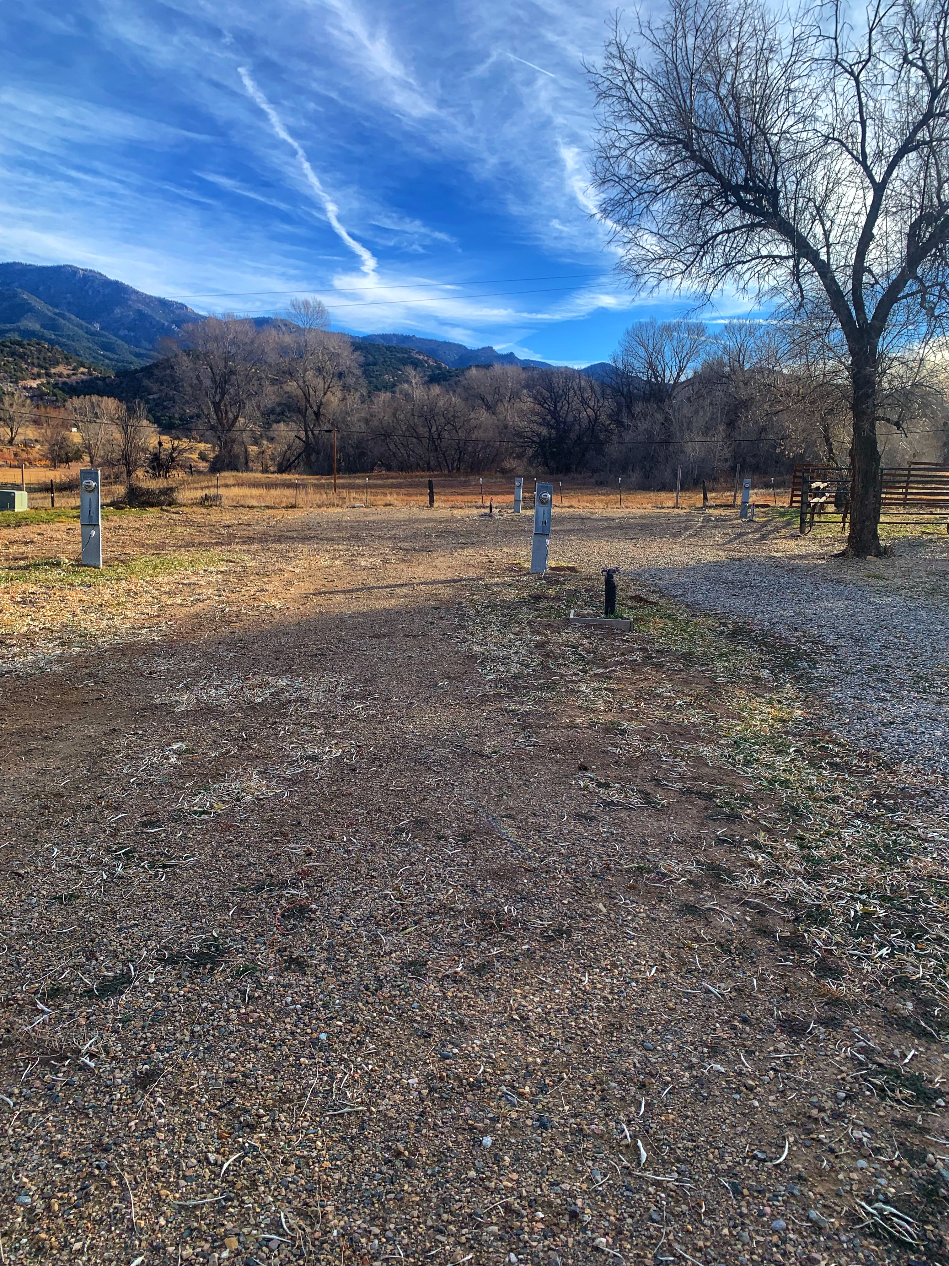 RV Site 14 in Lodge Zone with wide-open space for easy maneuvering